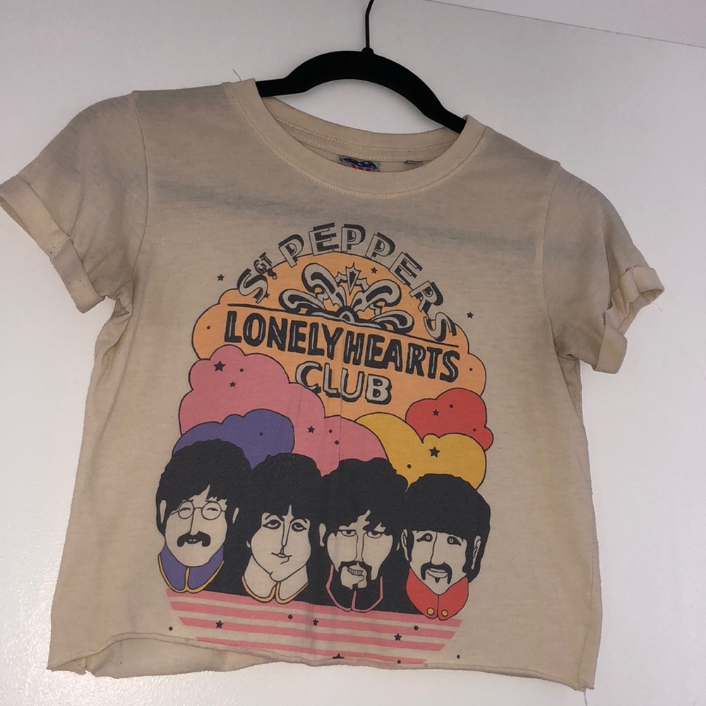 Beatles Lonely Hearts Club Band Tee